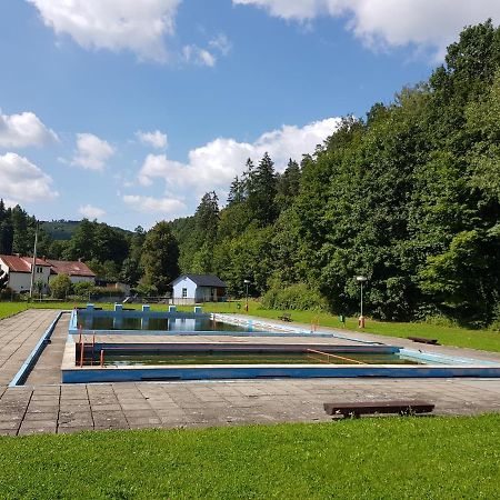 Schupplerova Vila Hostejn Buitenkant foto