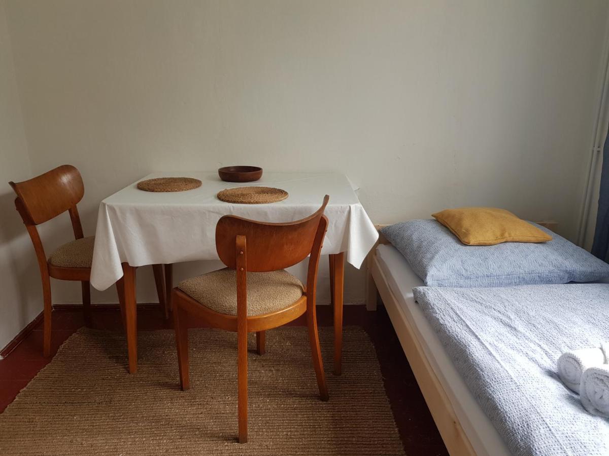 Schupplerova Vila Hostejn Buitenkant foto