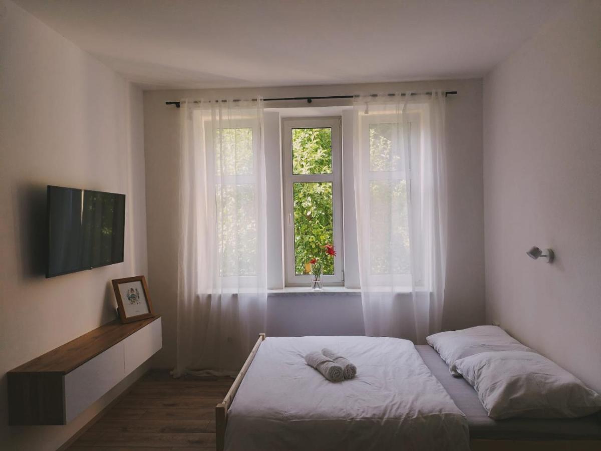 Schupplerova Vila Hostejn Buitenkant foto